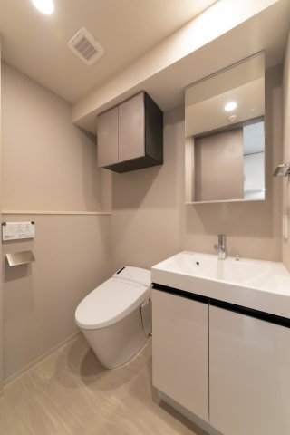 プラウドフラット両国サウスの独立洗面台|※参考写真