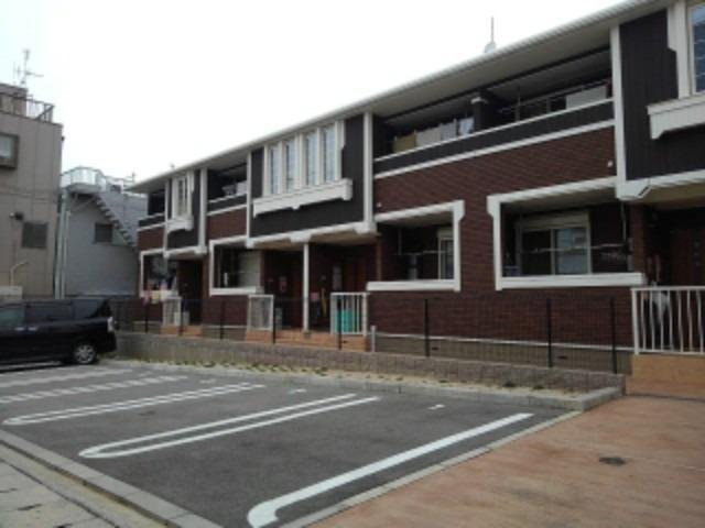 Ｒｏｙａｌ　Ｌｉｆｅの駐車場