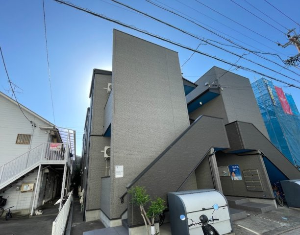 ALLURE 358 の外観