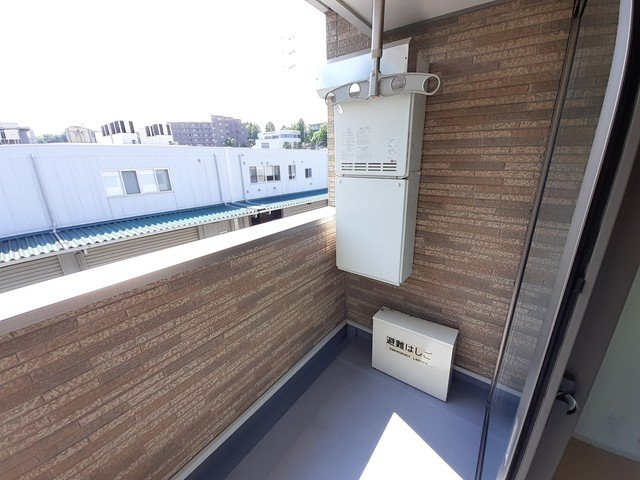 サンリット王禅のバルコニー