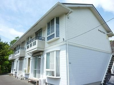 シャルムフェローの外観