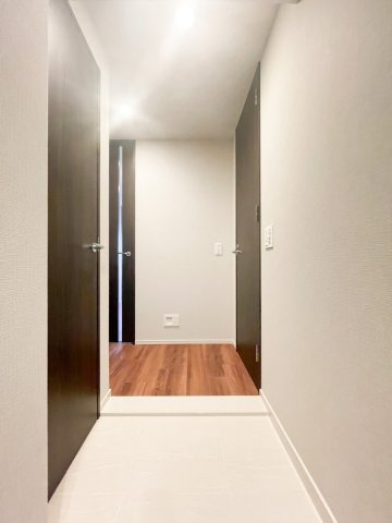 オープンレジデンシア名古屋FRONTの玄関