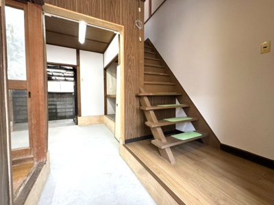 【玄関】 | 大宮開町貸家