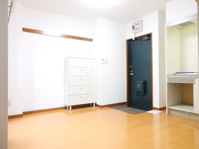 グランザ新所沢の玄関|※画像は同物件別室になります。