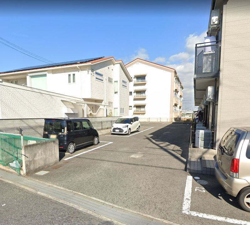 シエスタの駐車場