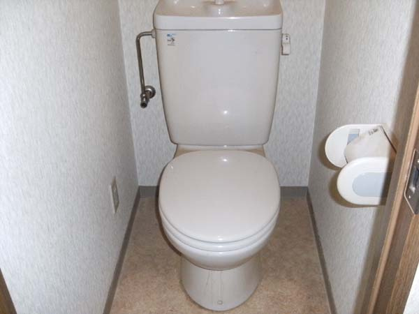 シエスタのトイレ|コンパクトで使いやすいトイレです