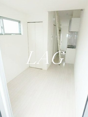 【居間・リビング】 | ＰＲＩＮＣＥ　ＨＯＭＥＳ南千住 | 洋室のお部屋です。