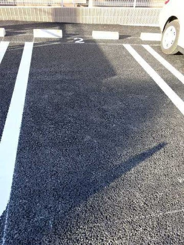 アリアの駐車場
