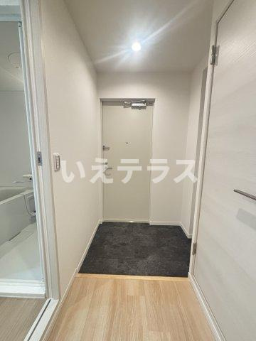 アレーズ新神戸の玄関