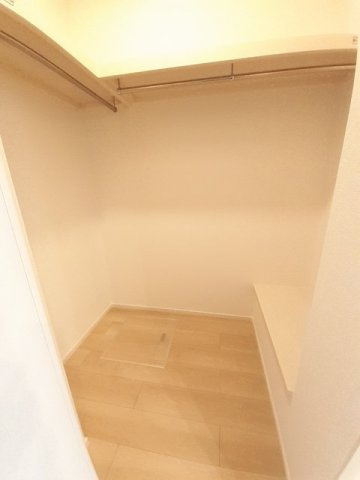 グラシオッソ坂井　Ⅲの収納