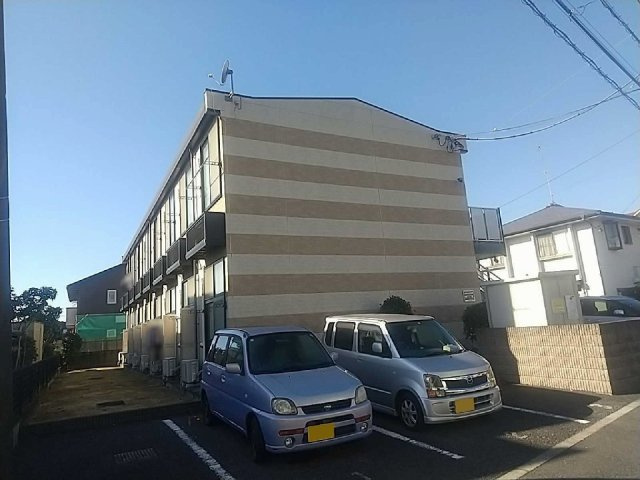 レオパレス小柳町Ⅱの外観