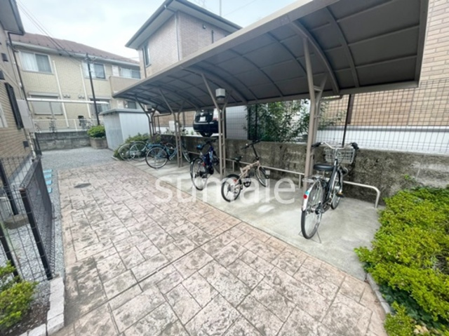 クレアール　Bのその他共用部分|駐輪置き場です！