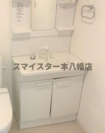 ロイヤルメゾン幕張本郷の洗面所