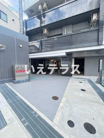 エステムコート神戸元町Ⅱブリーズの駐車場