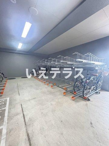 エステムコート神戸元町Ⅱブリーズの駐車場