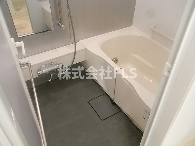 豊島区駒込４丁目の賃貸マンションの浴室