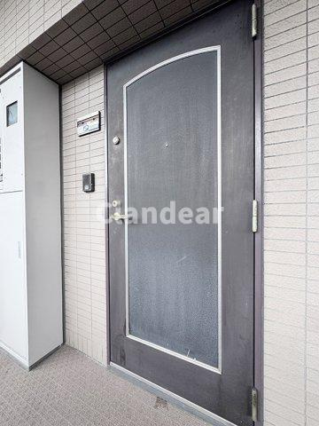 レクセル青戸の玄関|ドキドキの新生活も、安心してスタート。ぴったりの住まいを見つけませんか？クランディアが一緒に住まい選びをサポートします‼　まずは、お気軽にお問合せください　＃クランディア