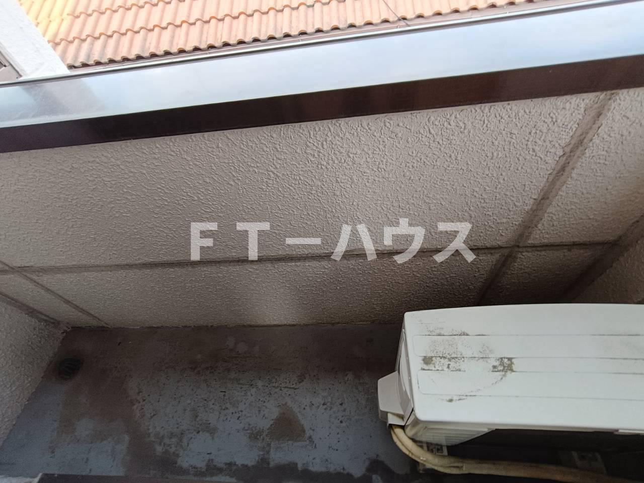 船橋市東中山１丁目のアパートのバルコニー