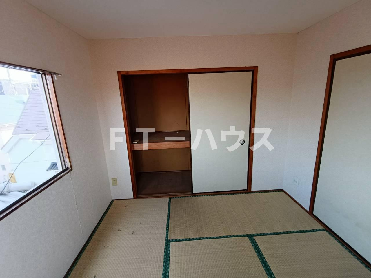 船橋市東中山１丁目のアパートの寝室