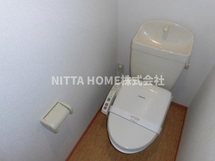 セジュール築地のトイレ|温水洗浄付きのトイレです◇