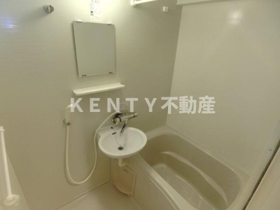 【浴室】 | ＲＡＧＩＯＳ品川 | コンパクトで使いやすいお風呂です