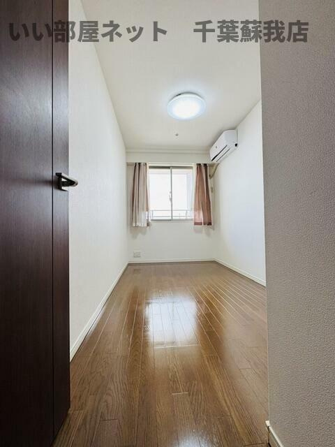 ＣＨＩＢＡ　ＣＥＮＴＲＡＬ　ＴＯＷＥＲの洋室|コンパクトで使いやすい洋室です