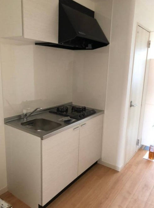Ａｍｂｉｔｉｏｎ入谷のキッチン|※別部屋参考写真