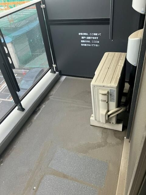 デュオステージ中山のバルコニー