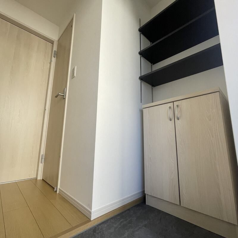 MELDIA西所沢Ⅱの玄関