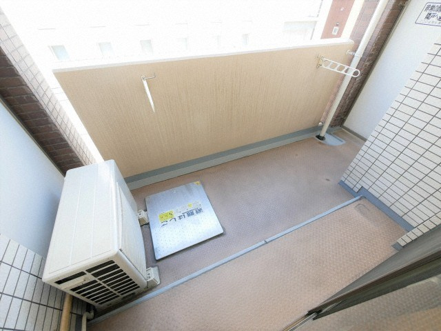 エス・キュート平野町のバルコニー