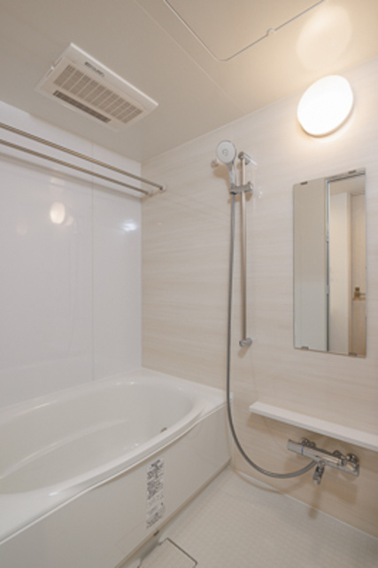 Ａｖｖｏｌｔｏ　Ｆｅｌｉｃｅ　蒲田Ｓｏｕｔｈの浴室|※写真は同タイプ住戸です。