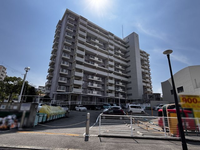 妙法寺駅前住宅の外観