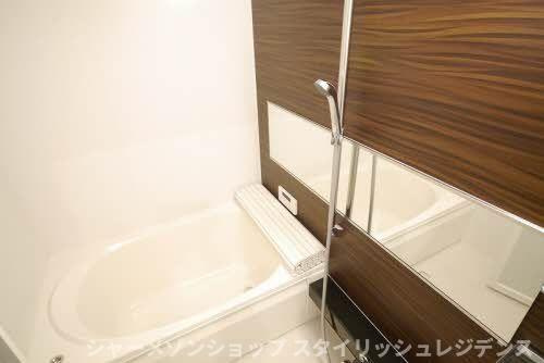 シャーメゾン　プレシャスの浴室