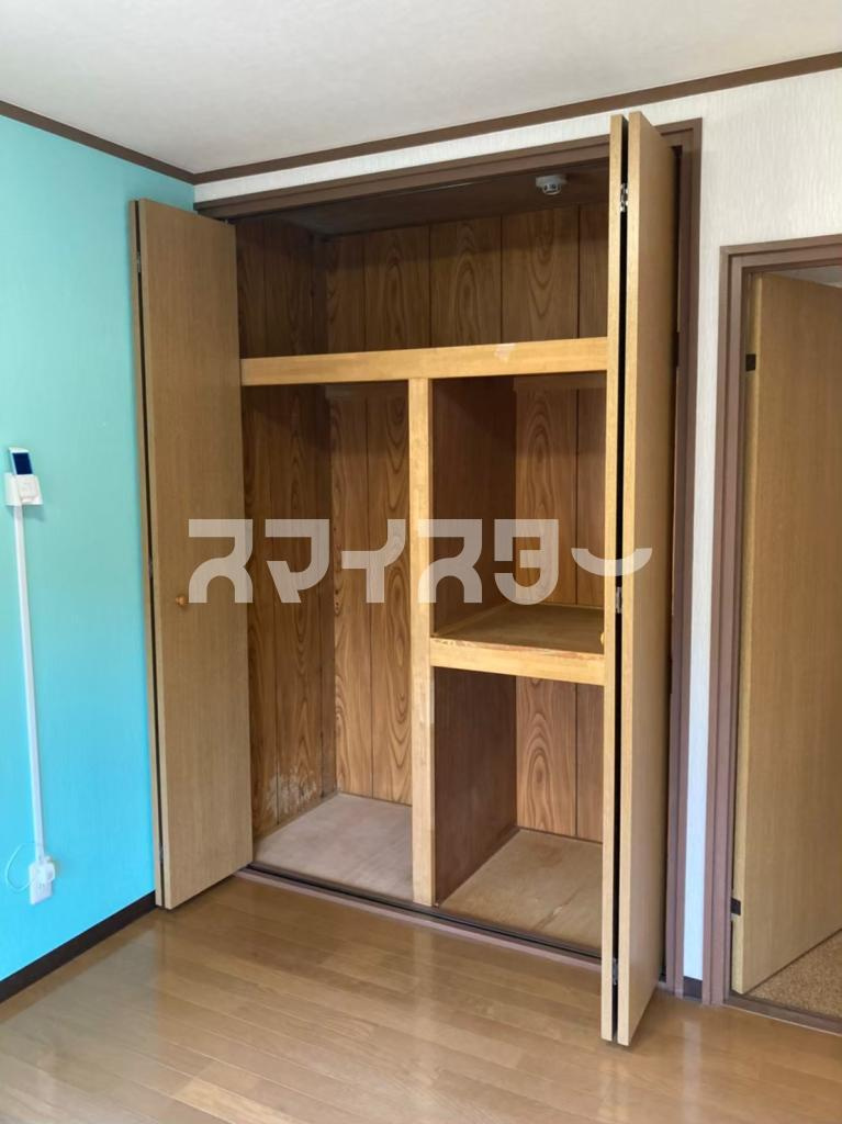 ｄオリオン青梅の駐車場