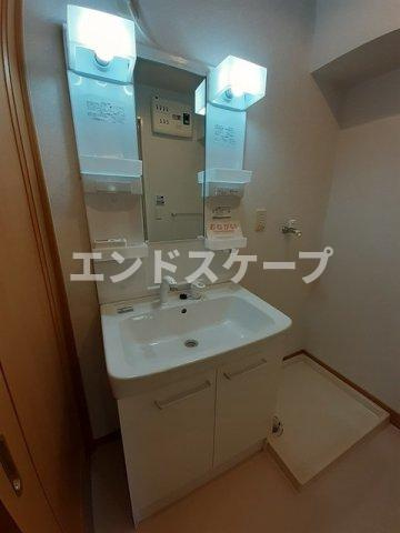 ラ・テールの洗面所|高崎、前橋のお部屋探しはエンドスケープまで！お客様の理想お聞かせ下さい♪