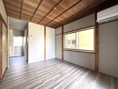 【居間・リビング】 | 上賀茂菖蒲園町貸家