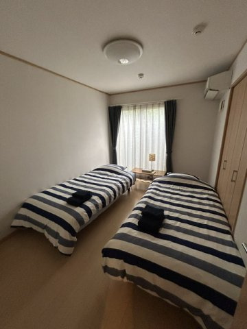 湯河原町　吉浜の洋室