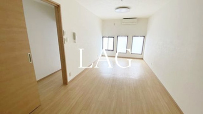 【居間・リビング】 | 東四ツ木貸家 | 洋室のお部屋です。
