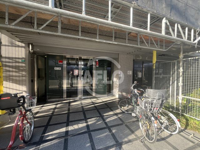 グランツ新大阪のエントランス|エントランス