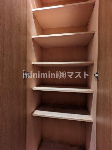 ロイヤルヒルⅠの収納