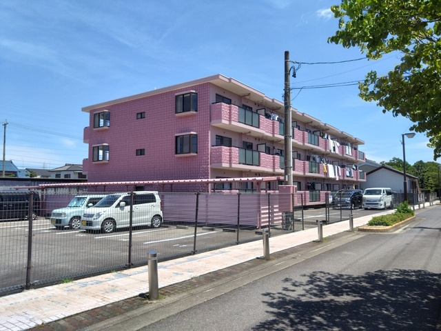 シンパティアの外観