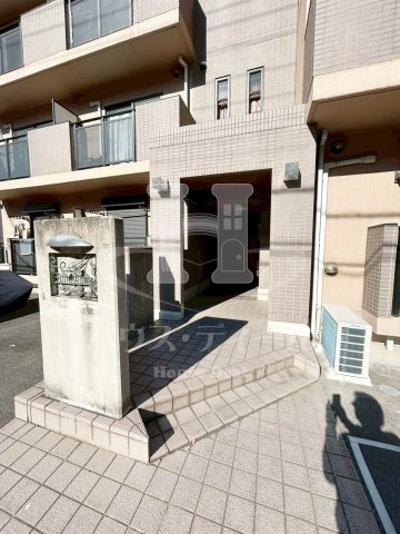 【エントランス】 | ボンセジュール | 毎日通るエントランスはこのようになっています