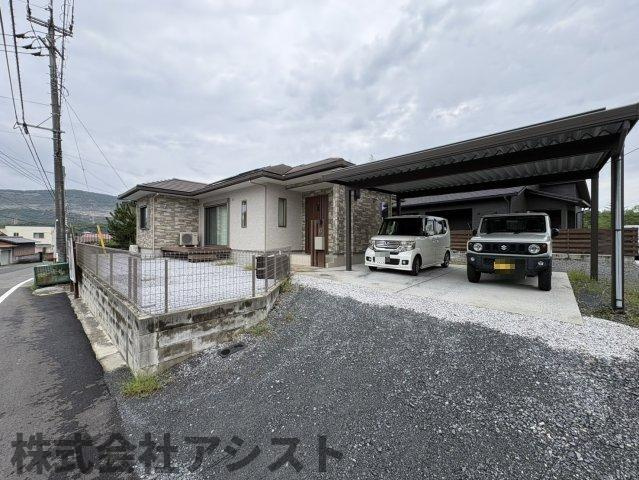 弓削田売戸建ての駐車場|カースペースがあります