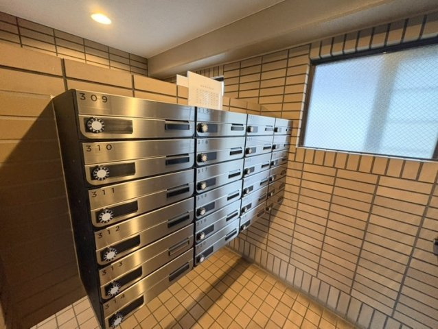 MAC武蔵砂川コートの設備|共用部・集合ポスト