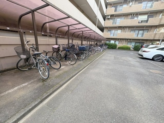 MAC武蔵砂川コートの駐輪場|共用部・駐輪場