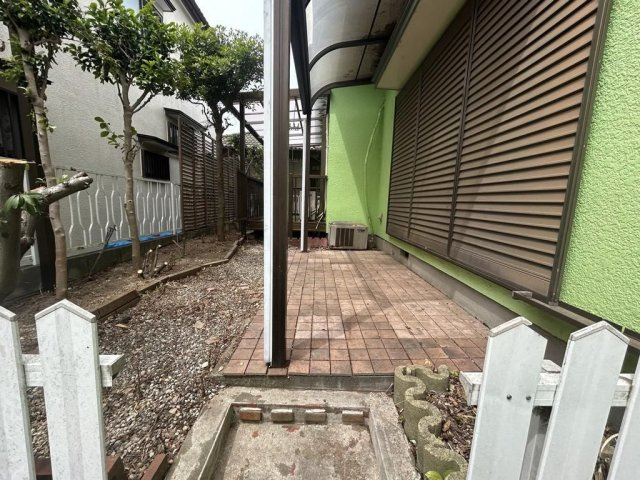 入間市新久　中古戸建の庭