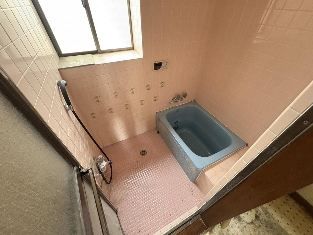 入間市新久　中古戸建の浴室