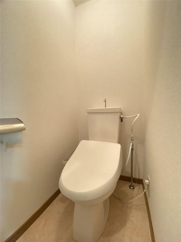 コート新屋敷のトイレ