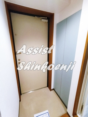 フレッシュノアの玄関