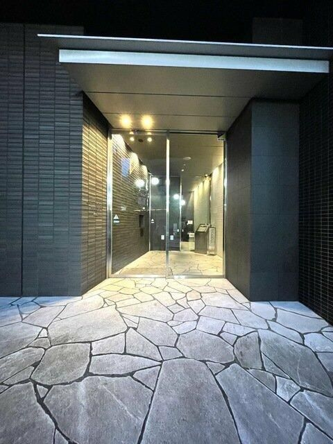 ガーラ・プレシャス渋谷のエントランス